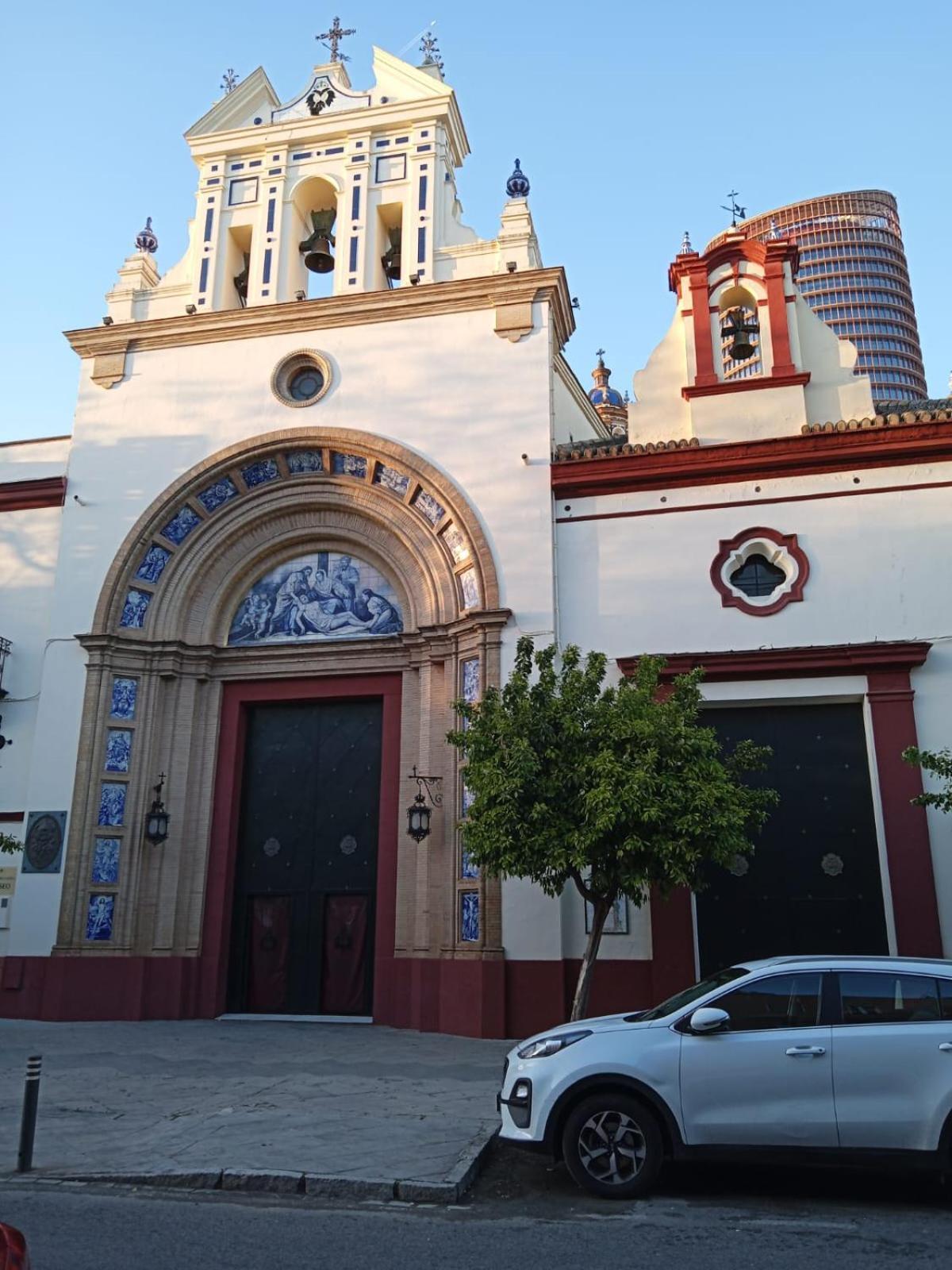 El Cachorro De Triana Apartment *